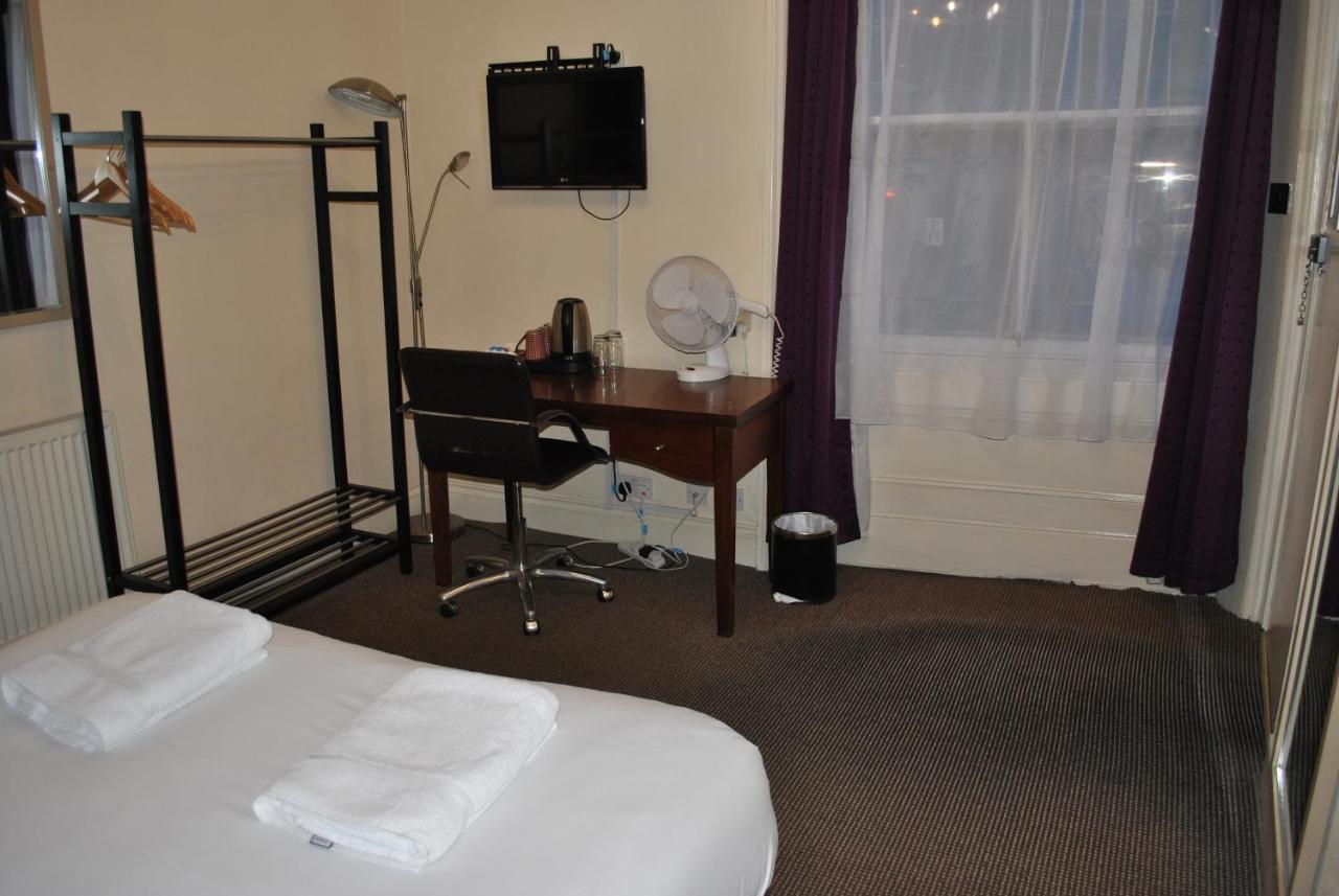 Town House Rooms Хейстингс Екстериор снимка