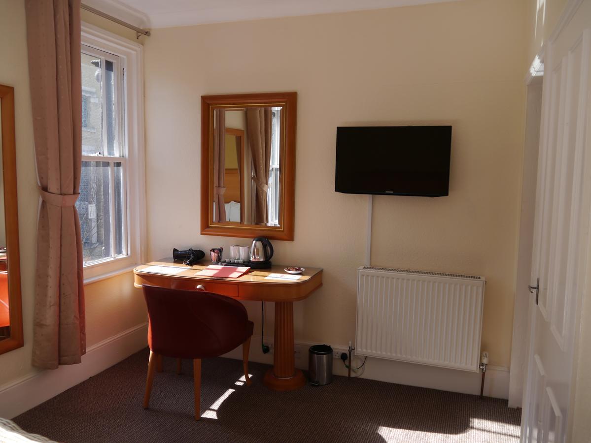 Town House Rooms Хейстингс Екстериор снимка